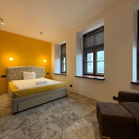 Lovely Two Bedroom In The Old Town Riga Exterior photo