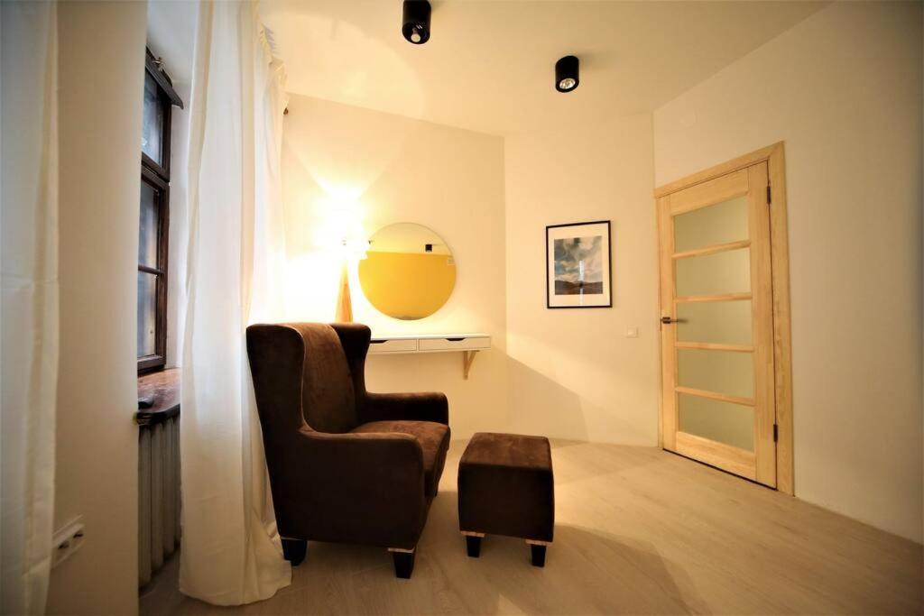 Lovely Two Bedroom In The Old Town Riga Exterior photo