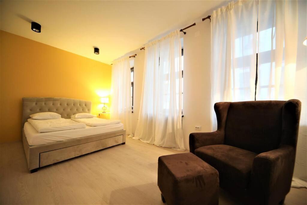 Lovely Two Bedroom In The Old Town Riga Exterior photo